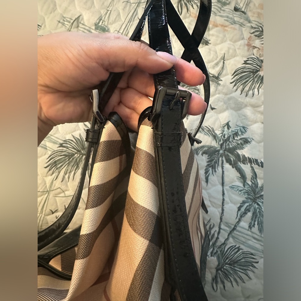 Burberry Nova Check Tote 🧡⭐️ - Picture 6 of 7